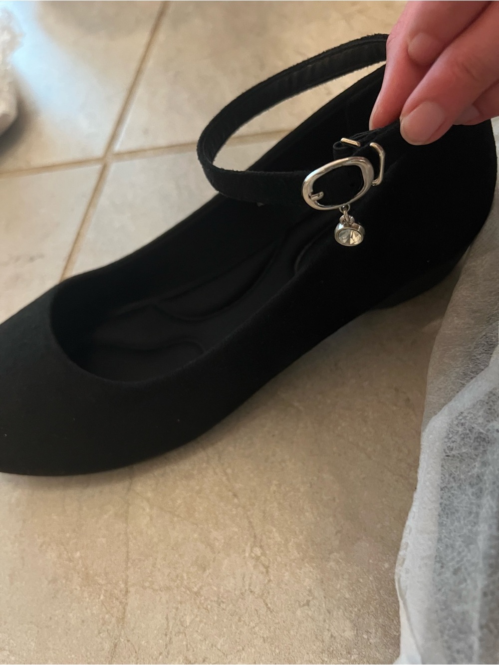 Classic Black Women's Ballet Flats with Ankle Straps - Picture 4 of 4